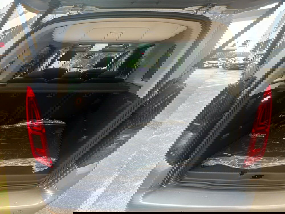 Toyota Proace City Verso nuova a Nuoro (16)