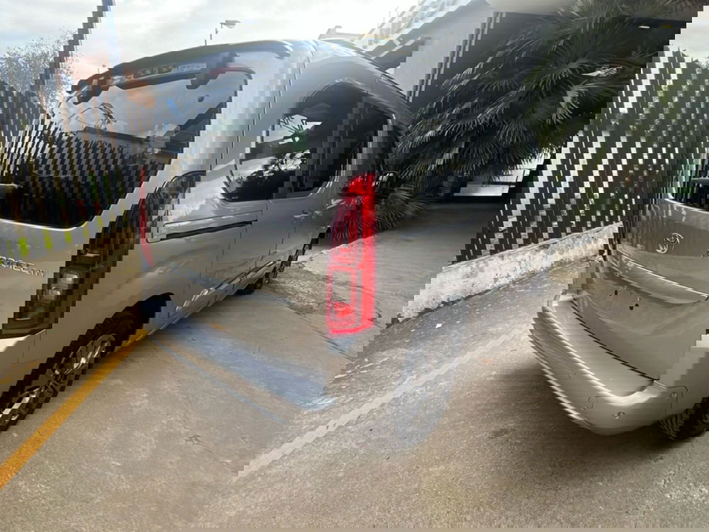 Toyota Proace City Verso nuova a Nuoro (6)