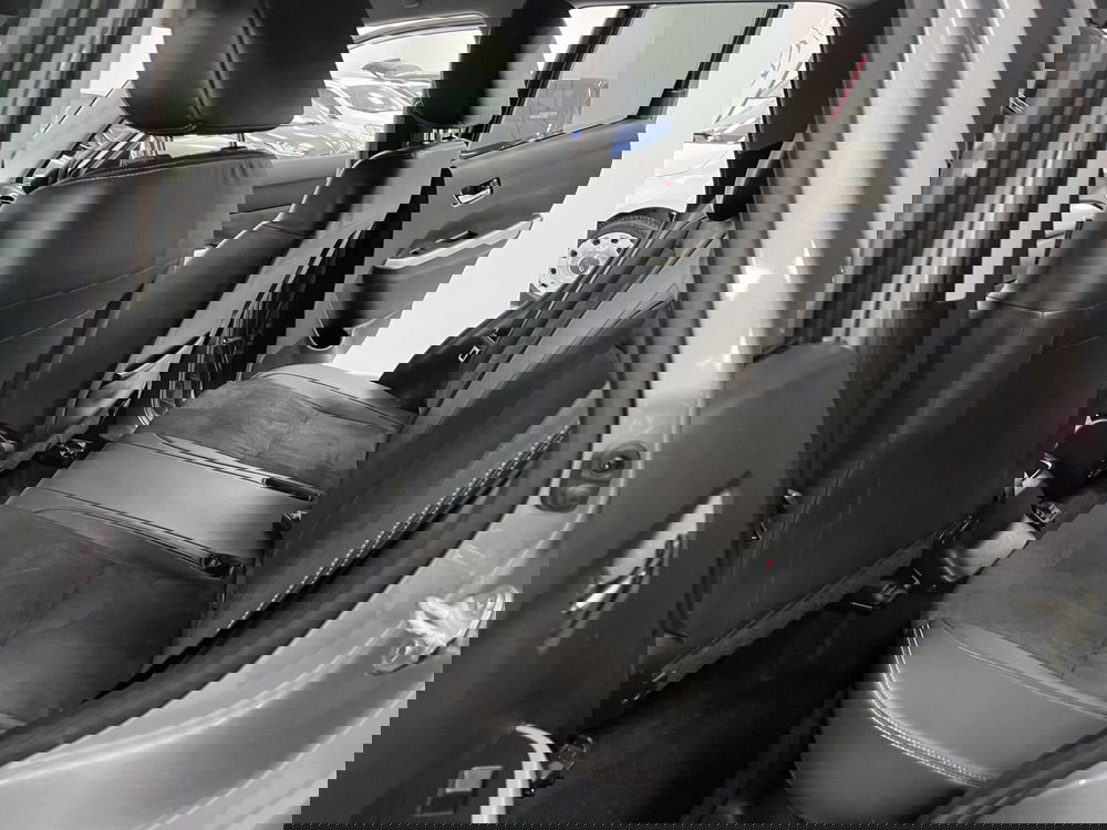 Suzuki Vitara usata a Prato (10)