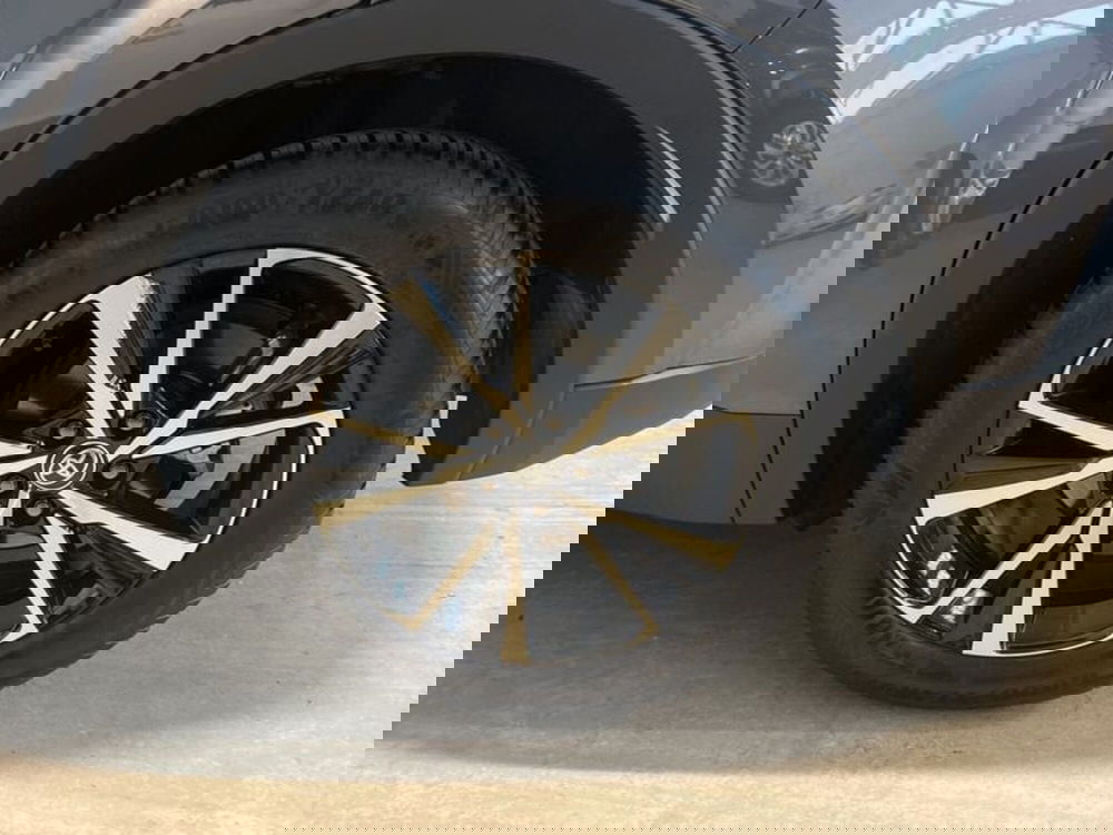 Toyota Toyota C-HR usata a Vicenza (10)