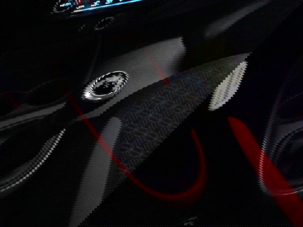 Toyota Aygo X usata a Milano (16)