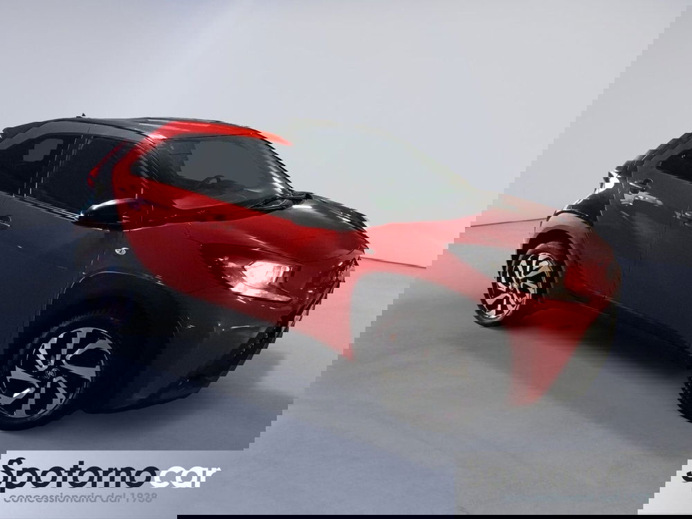 Toyota Aygo X usata a Milano (8)