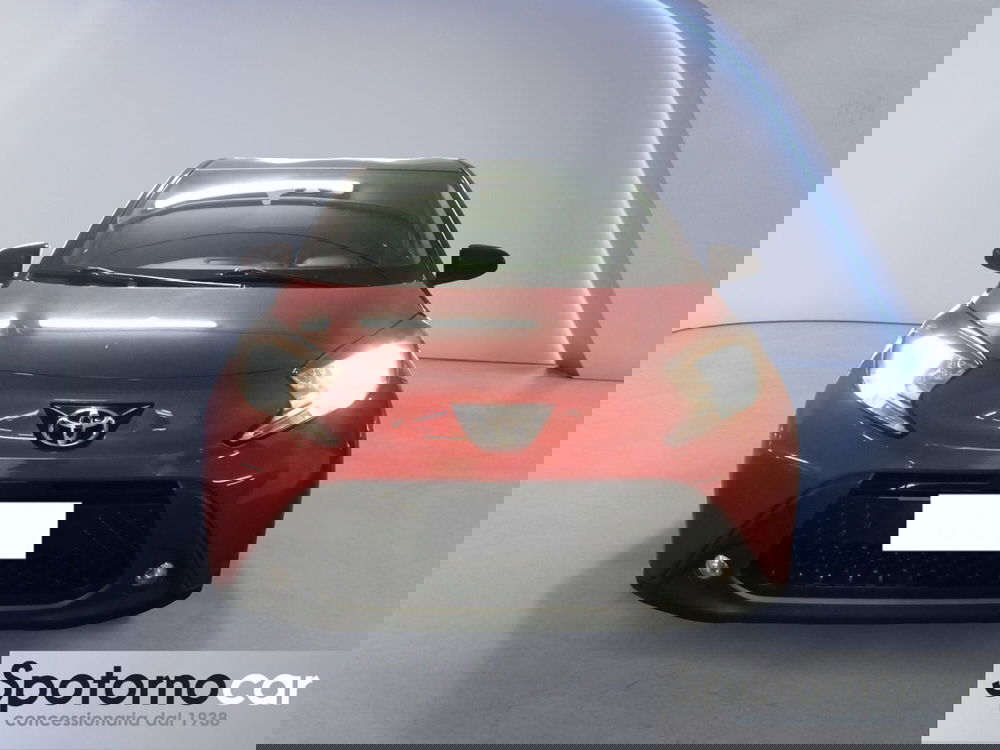 Toyota Aygo X usata a Milano (9)