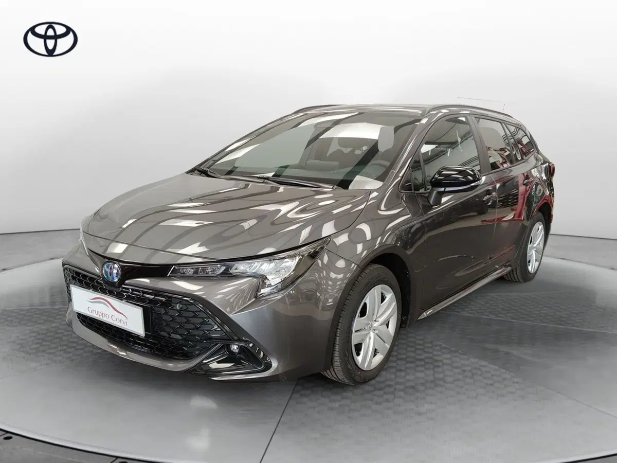 Toyota Corolla Touring Sports nuova a Roma