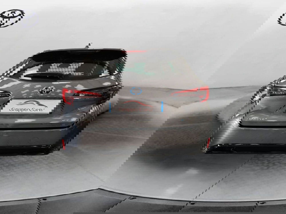 Toyota Corolla Touring Sports nuova a Roma (3)