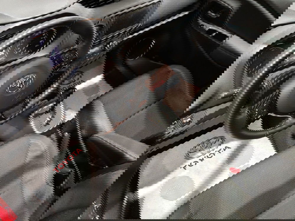 Toyota Yaris usata a Roma (12)