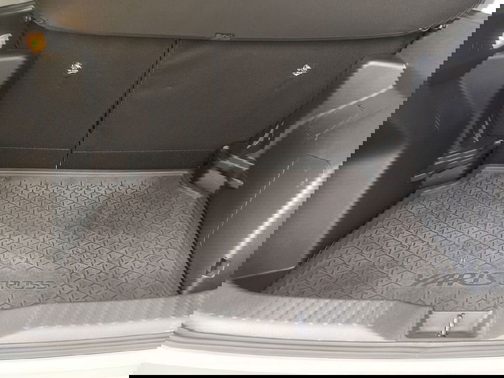 Toyota Yaris Cross usata a Roma (13)