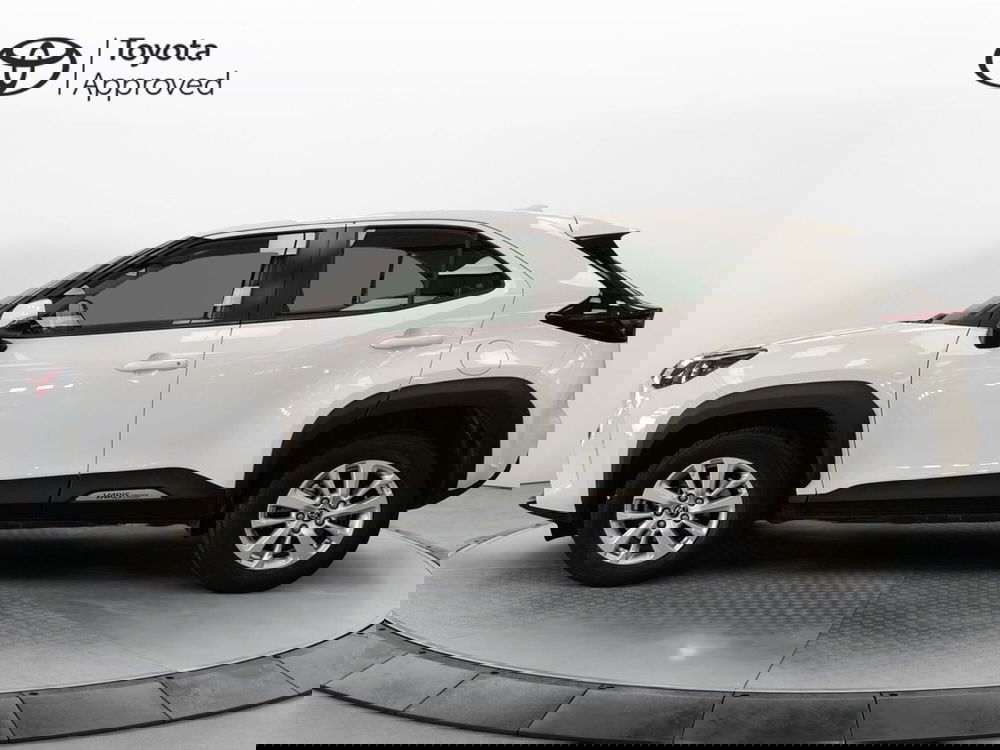 Toyota Yaris Cross usata a Roma (3)