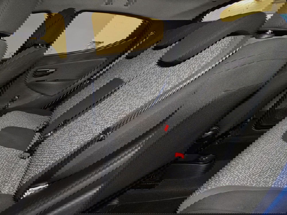 Lancia Ypsilon usata a Pavia (8)