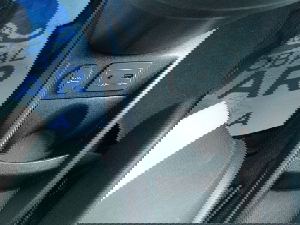 Lancia Ypsilon usata a Bologna (16)