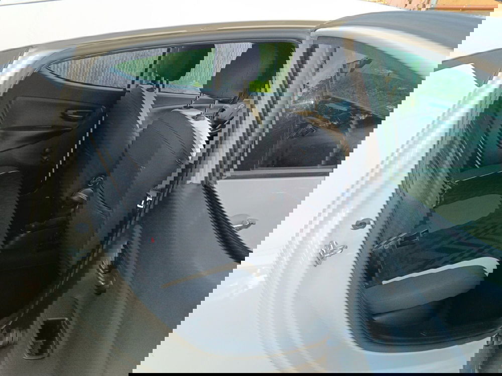 Lancia Ypsilon usata a Bologna (8)