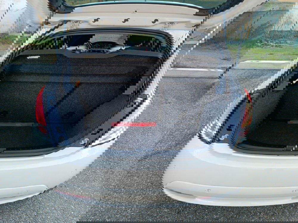 Lancia Ypsilon usata a Bologna (9)