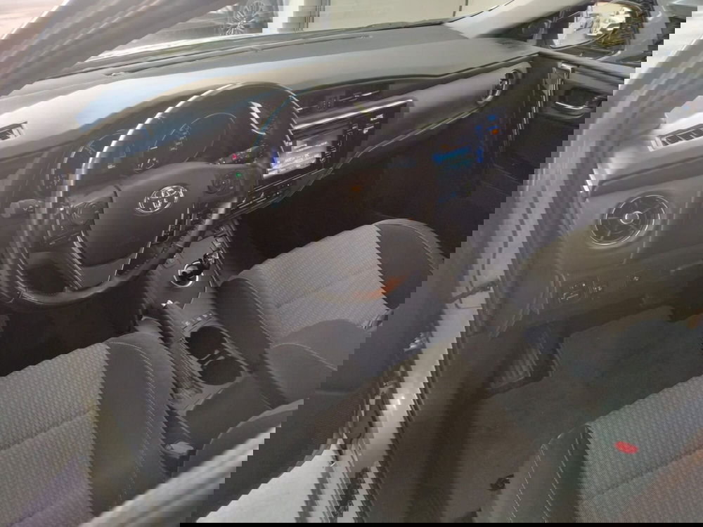 Toyota Auris Station Wagon usata a Modena (7)