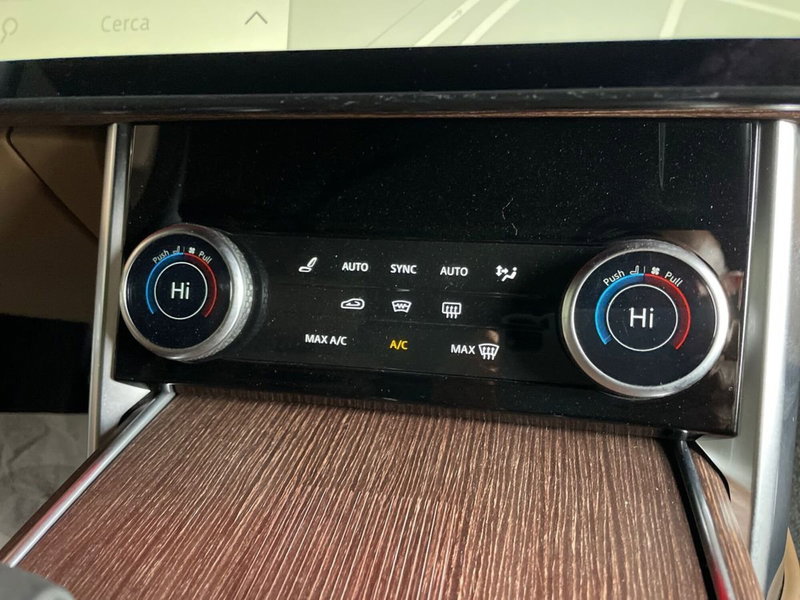 Land Rover Range Rover usata a Bergamo (13)