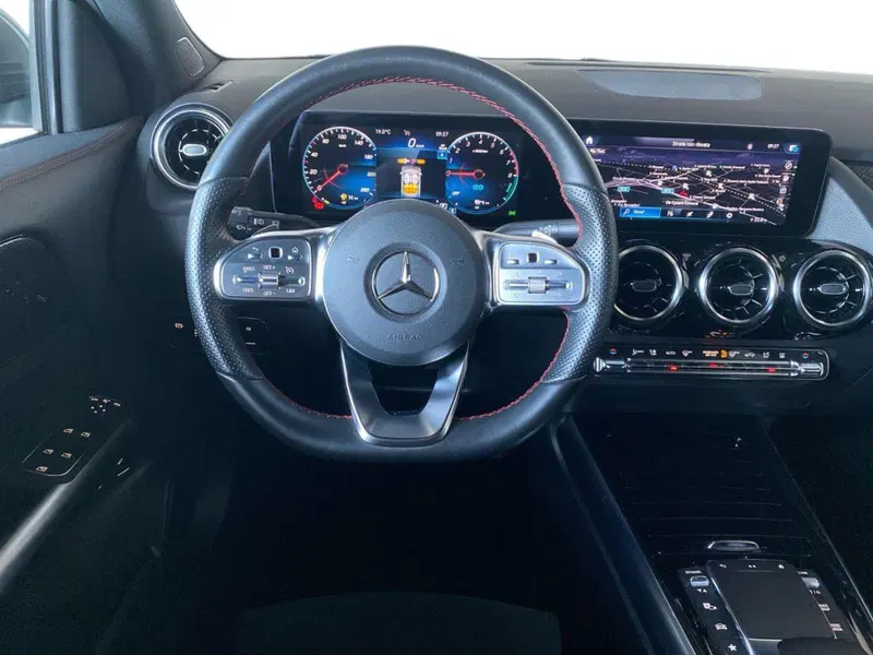 Mercedes-Benz GLA SUV usata a Bergamo (11)