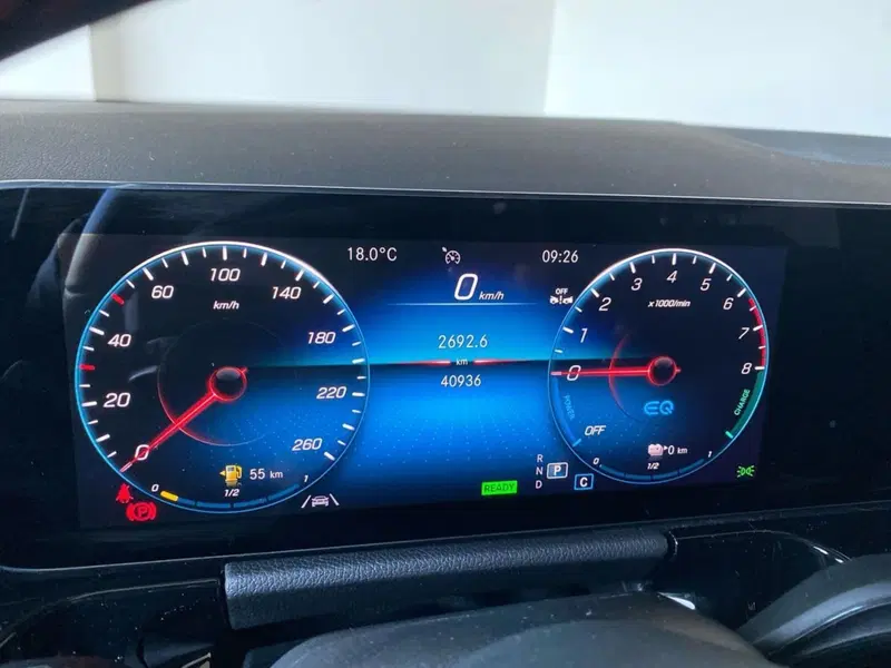 Mercedes-Benz GLA SUV usata a Bergamo (13)