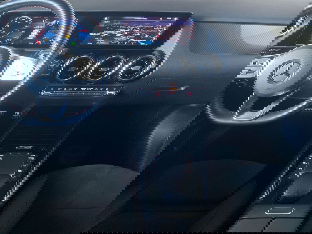 Mercedes-Benz GLA SUV usata a Bergamo (14)