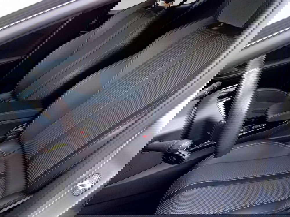 Peugeot 208 usata a Pisa (8)