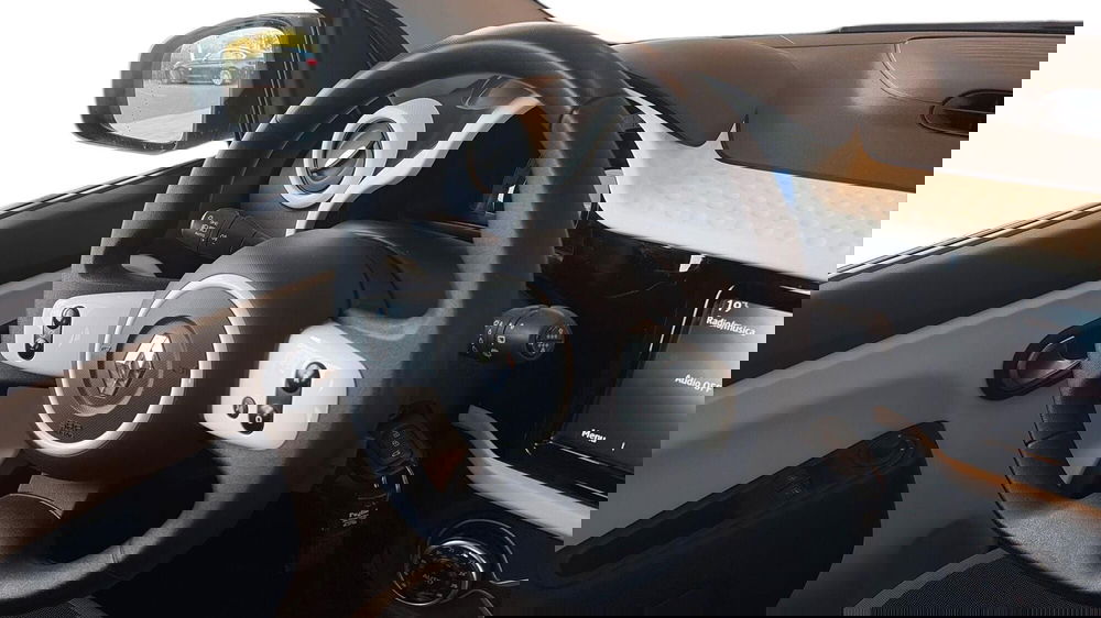 Renault Twingo usata a Catania (7)