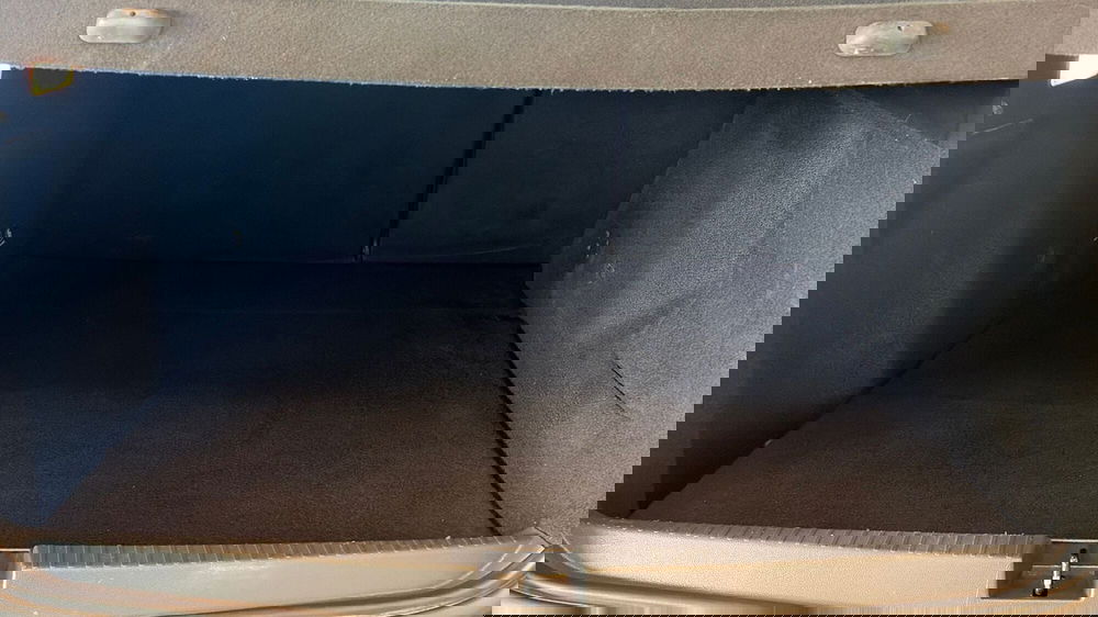 Dacia Duster usata a Catania (9)