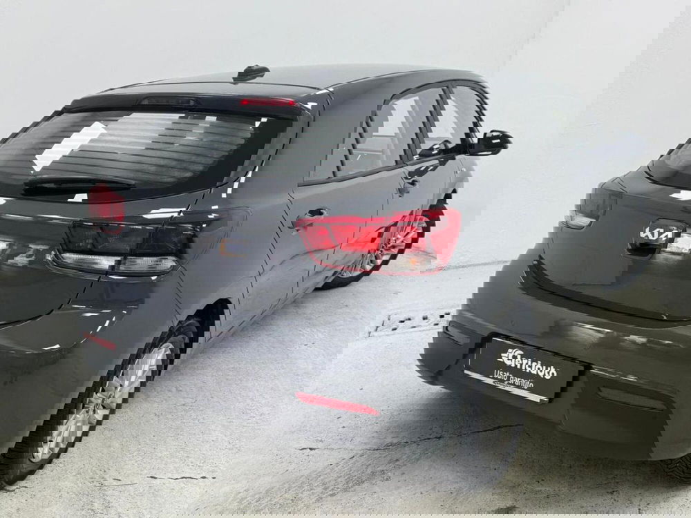 Kia Rio usata a Como (2)