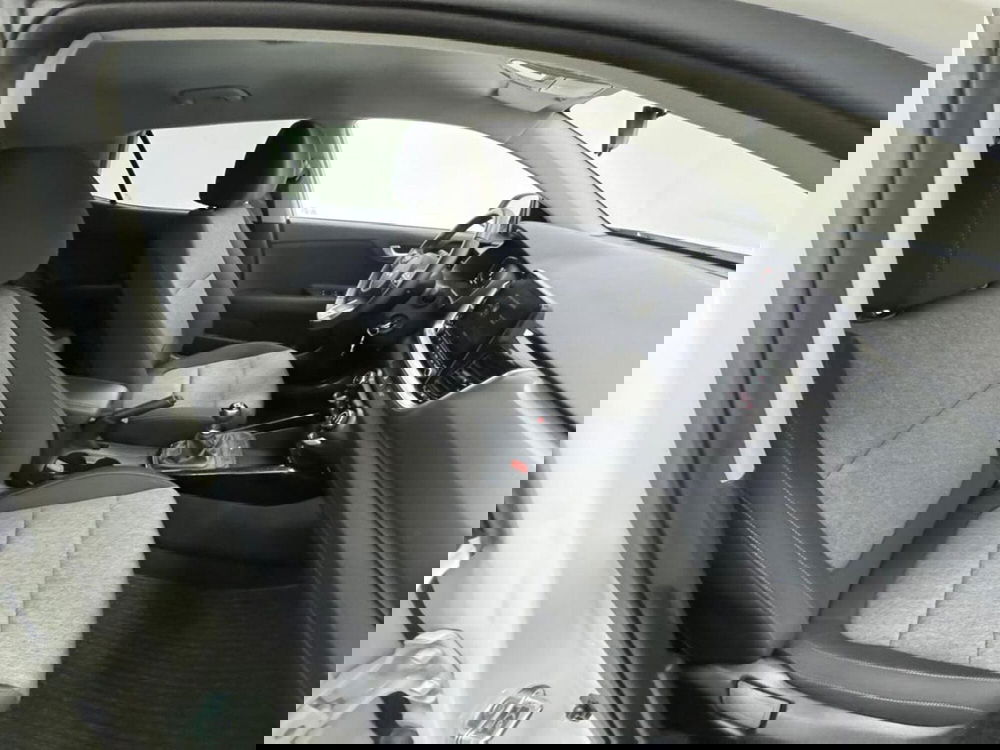 Kia Stonic usata a Como (3)