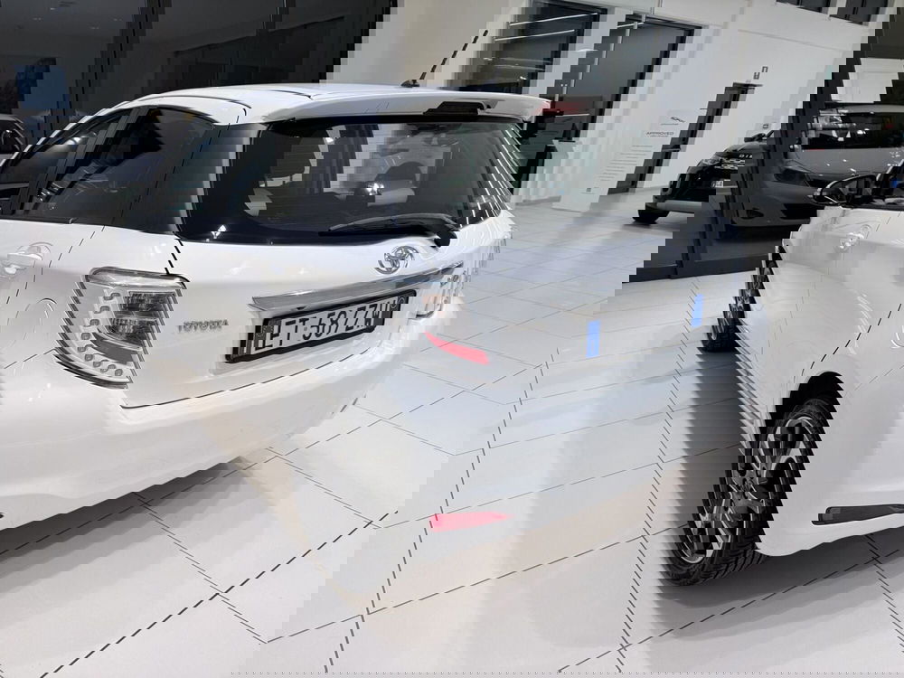 Toyota Yaris usata a Latina (7)