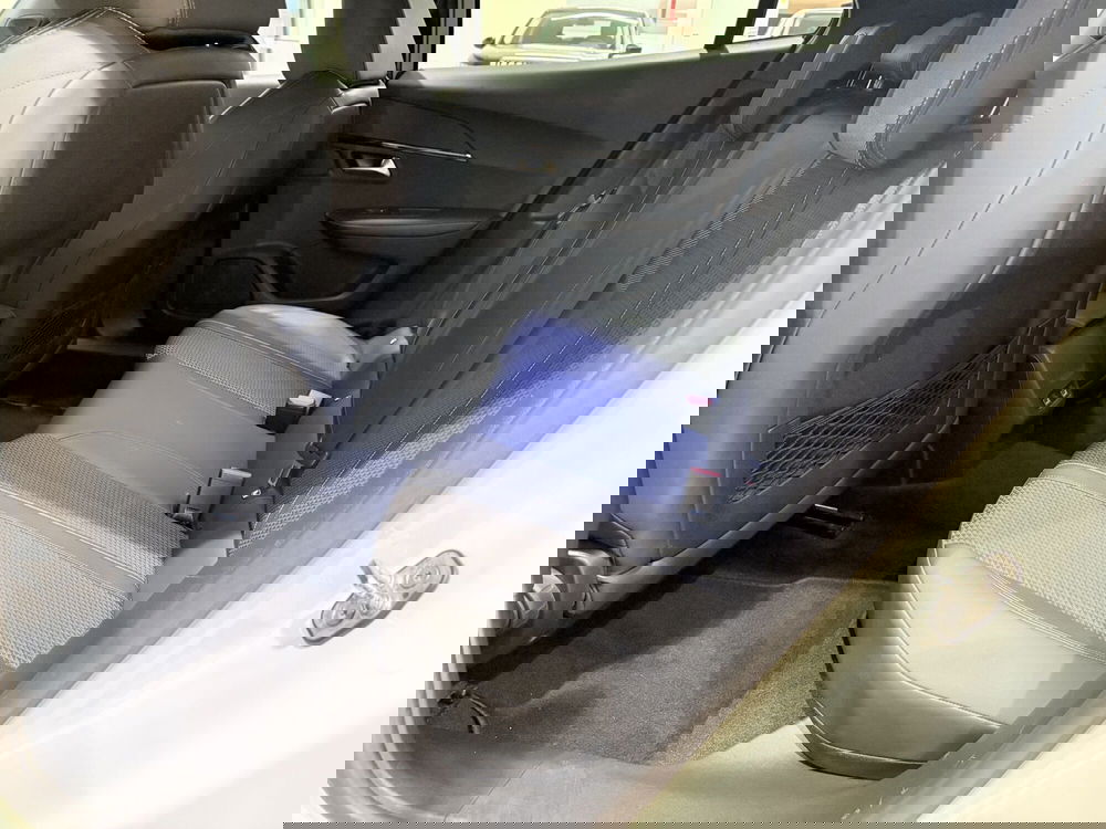 Peugeot 3008 usata a Latina (12)