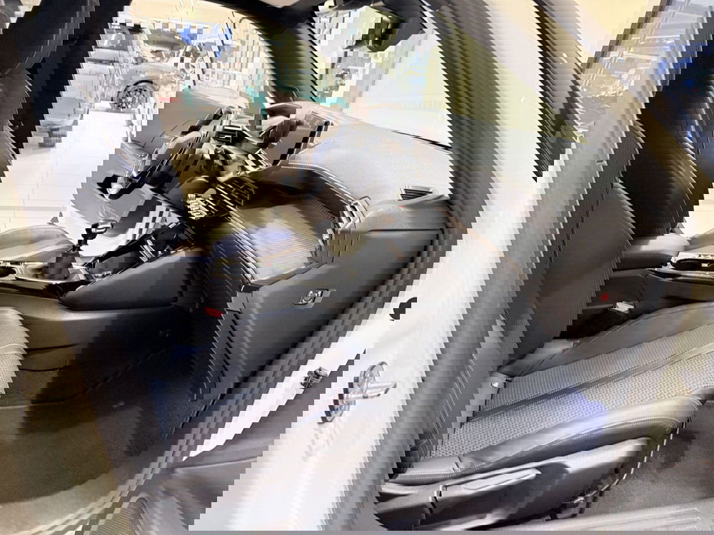 Peugeot 3008 usata a Latina (14)