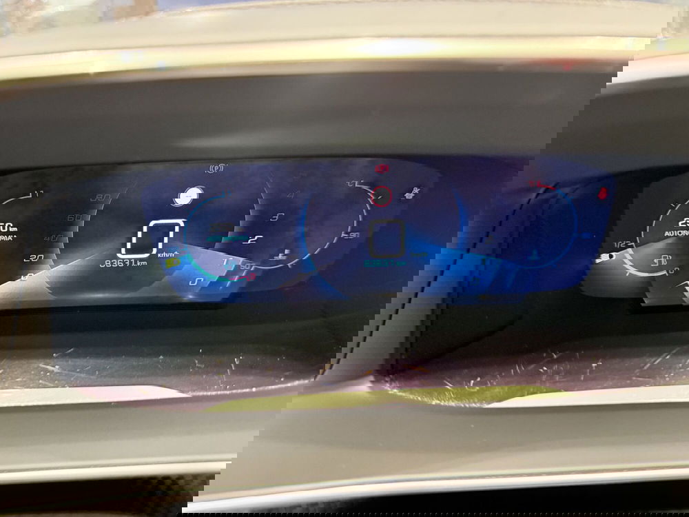 Peugeot 3008 usata a Latina (7)