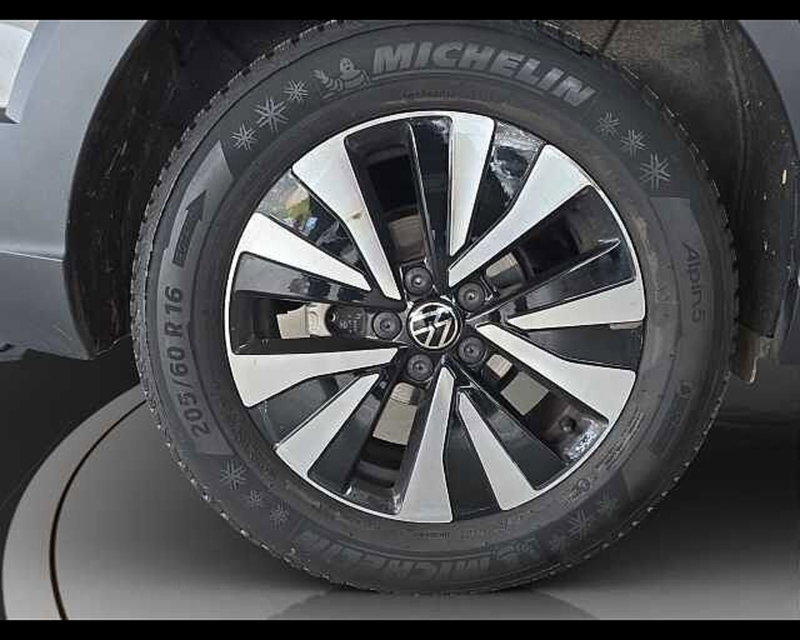 Volkswagen Taigo usata a Roma (11)