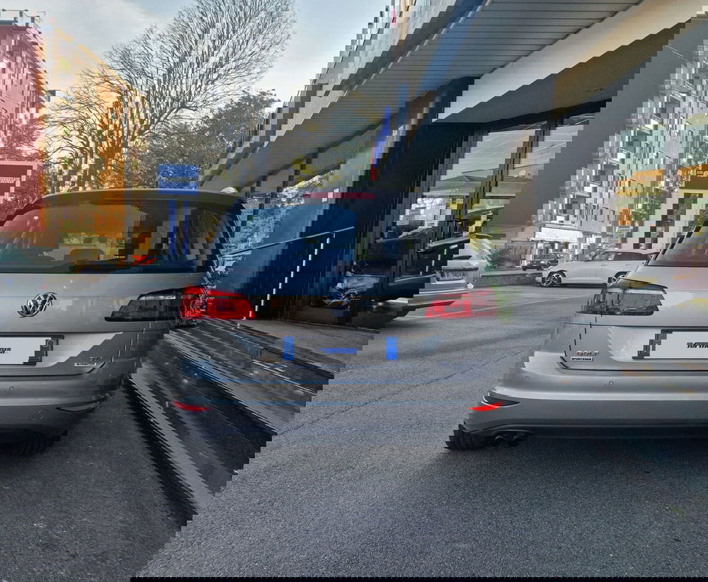 Volkswagen Golf usata a Milano (5)