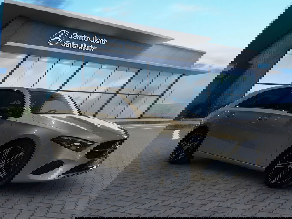 Mercedes-Benz Classe A usata a Cosenza (8)