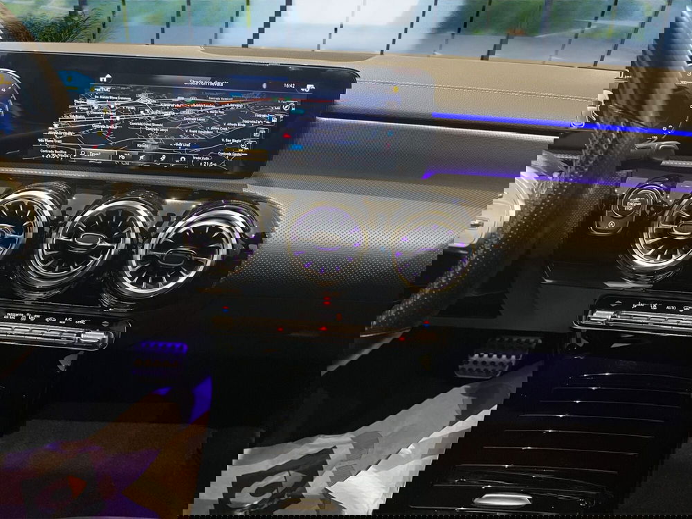 Mercedes-Benz Classe A usata a Cosenza (16)