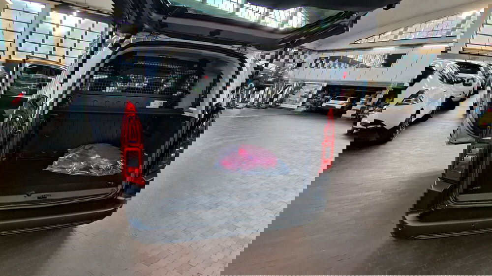 Fiat Doblò nuova a Milano (6)