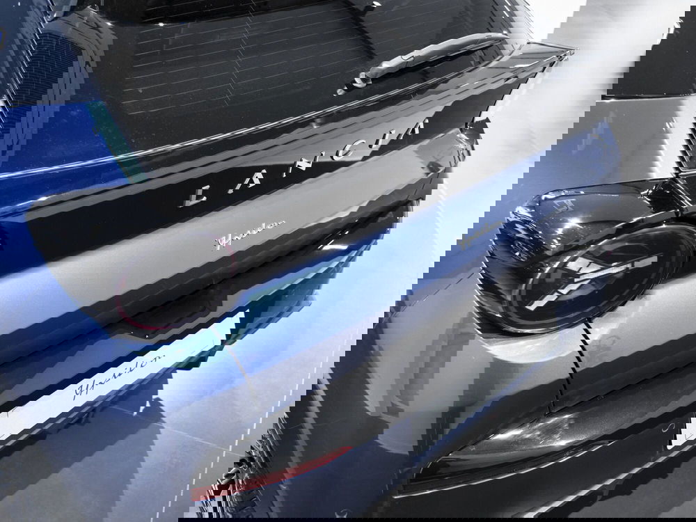 Lancia Ypsilon nuova a Prato (4)