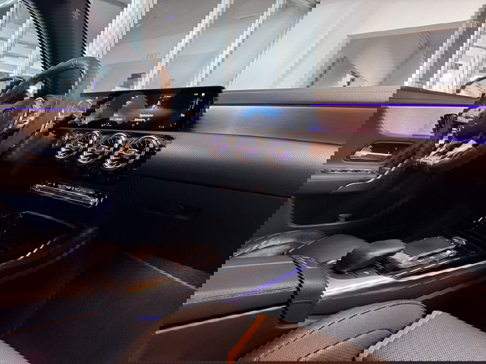 Mercedes-Benz Classe A usata a Messina (11)