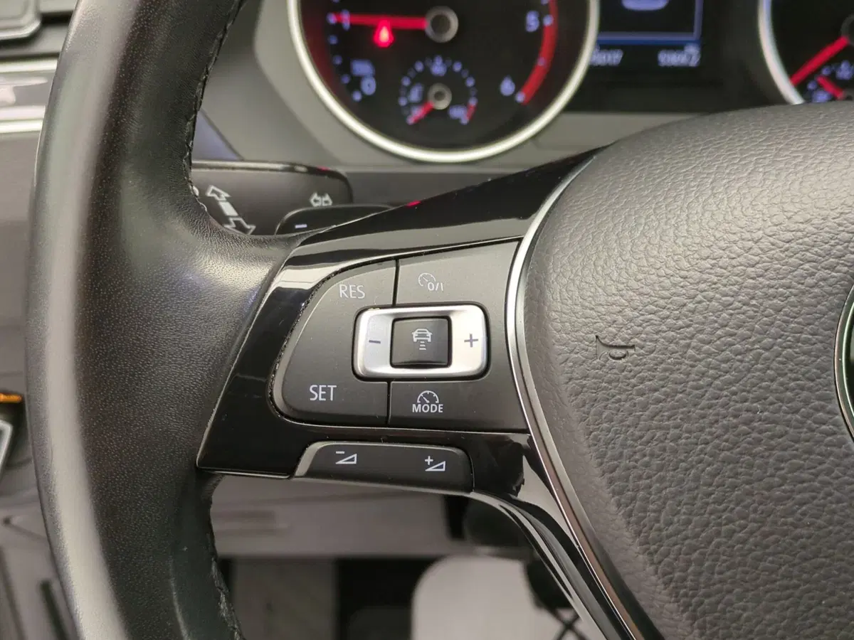 Volkswagen Tiguan usata a Benevento (15)