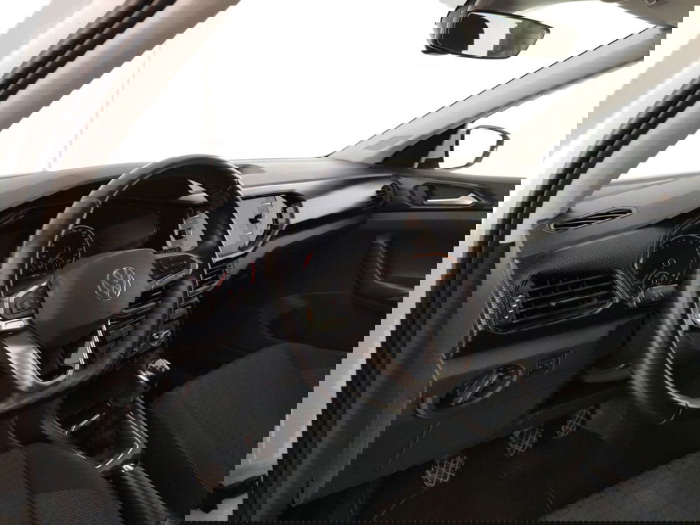 Volkswagen T-Cross usata a Massa-Carrara (8)