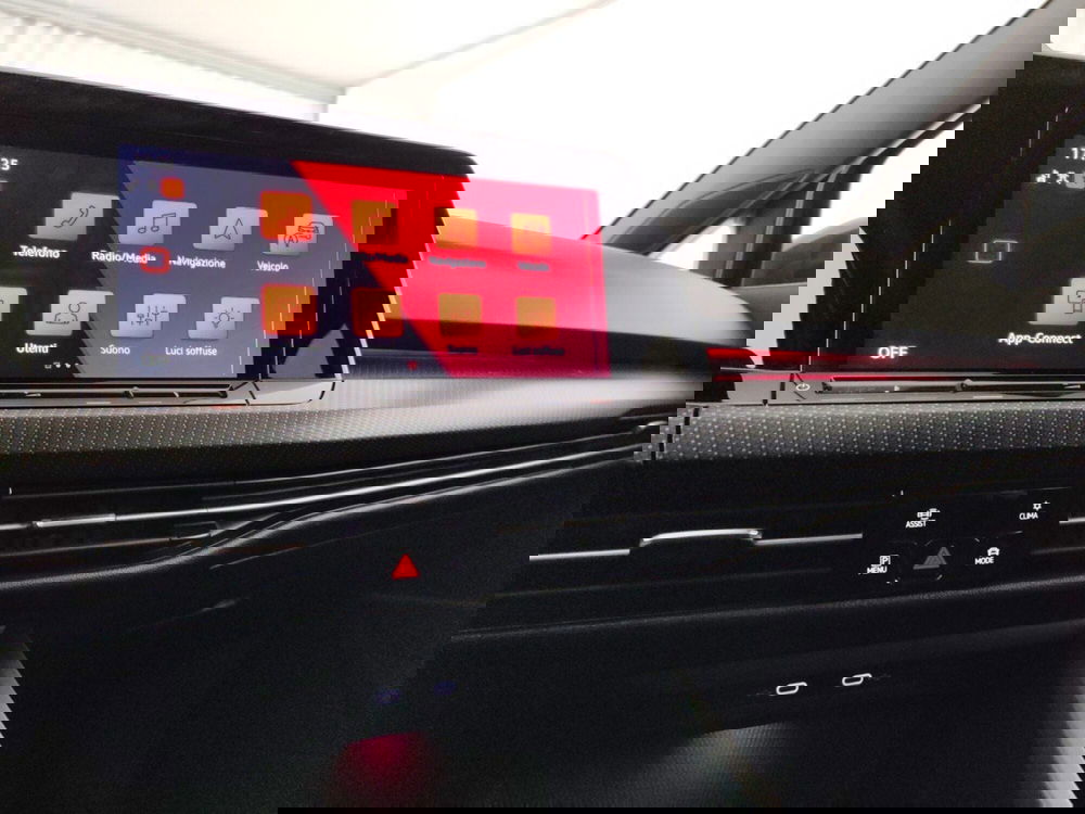 Volkswagen Golf usata a Massa-Carrara (12)