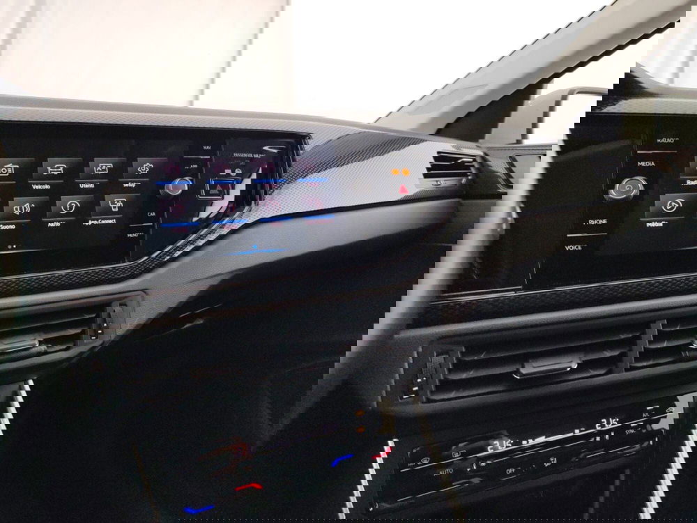 Volkswagen Polo usata a Massa-Carrara (12)