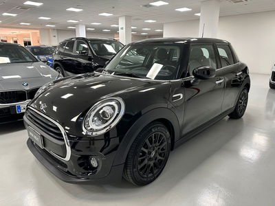 MINI Mini 1.5 One 75 CV Baker Street 5 porte del 2020 usata a Alba