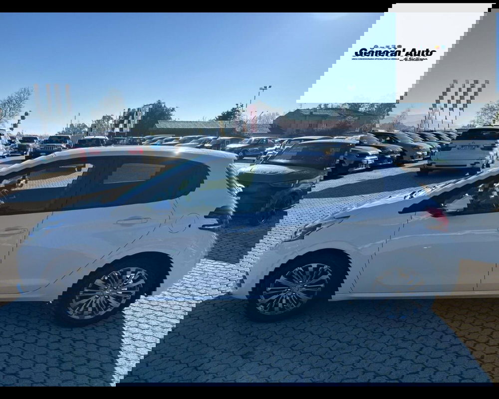 Peugeot 208 usata a Lucca (4)