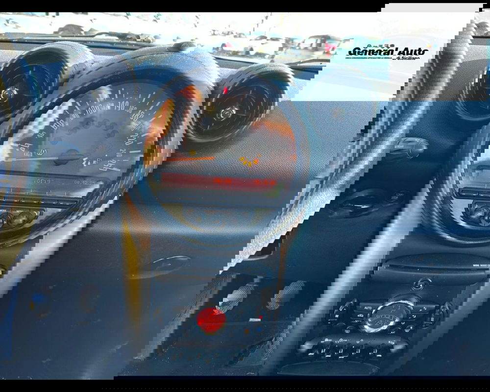 MINI Mini Countryman usata a Lucca (12)