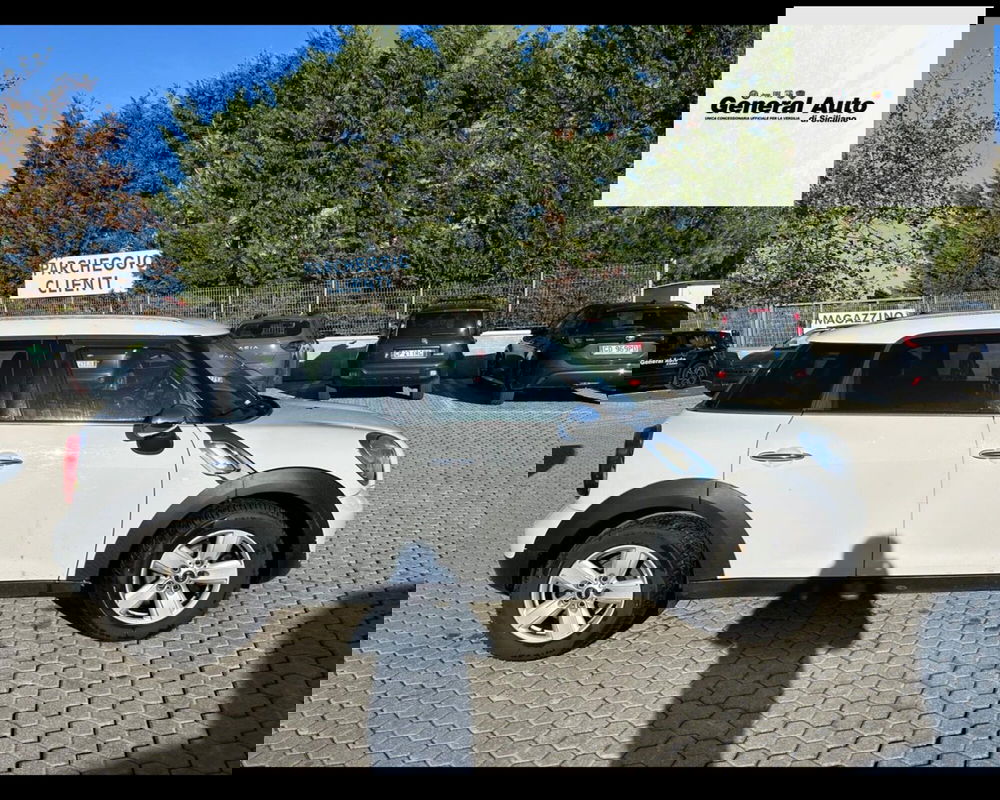 MINI Mini Countryman usata a Lucca (7)