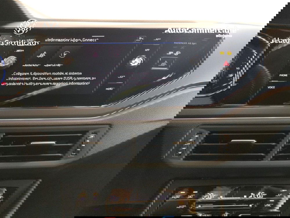 Volkswagen Taigo usata a Bologna (13)