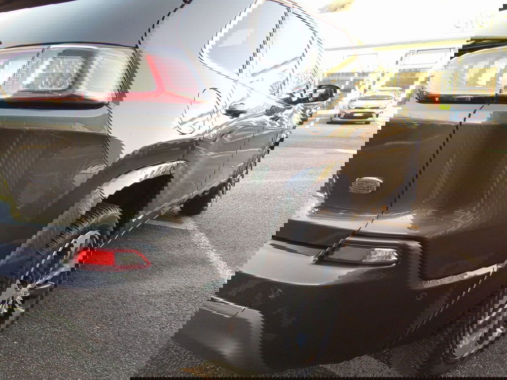 Jeep Cherokee nuova a Rimini (13)