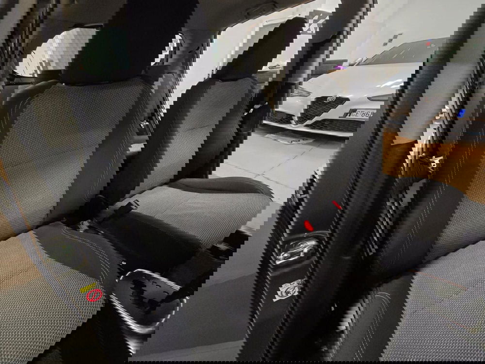 Toyota Yaris usata a Rimini (12)