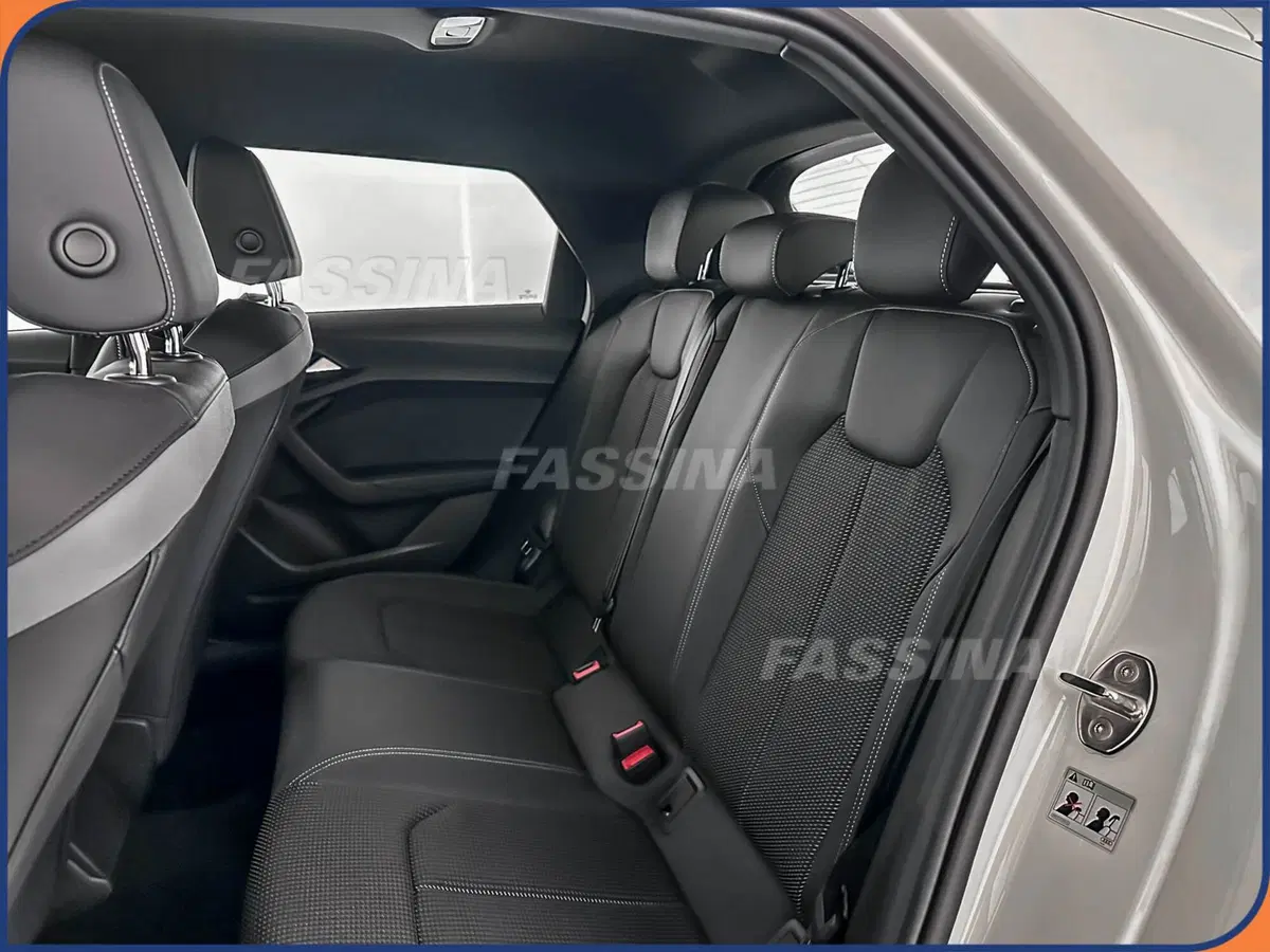Audi A1 Sportback usata a Milano (10)