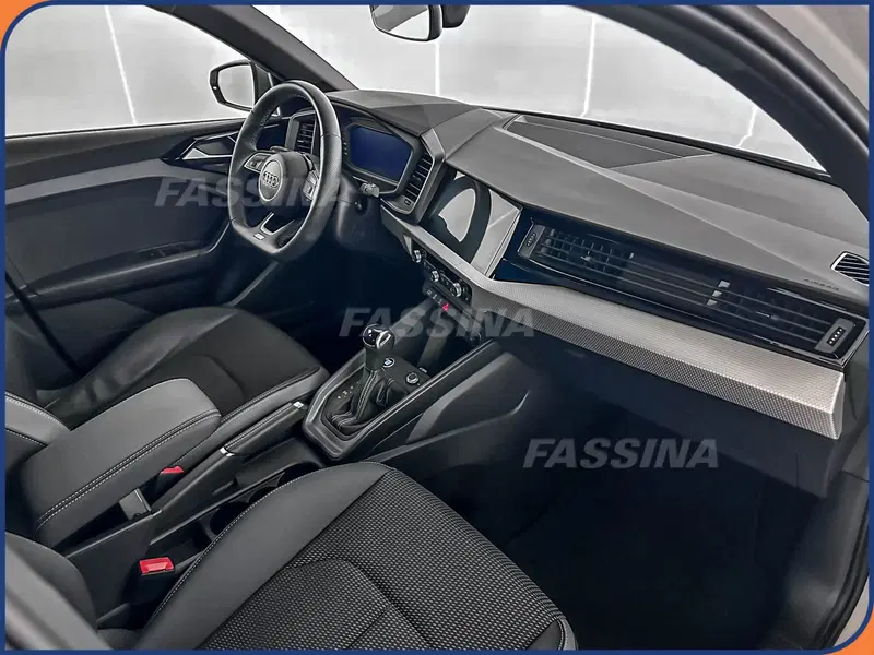 Audi A1 Sportback usata a Milano (12)